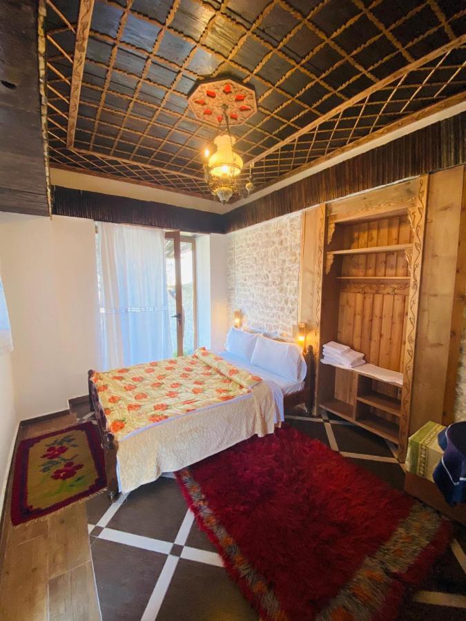 Guesthouse Mele Gjirokastër Екстериор снимка