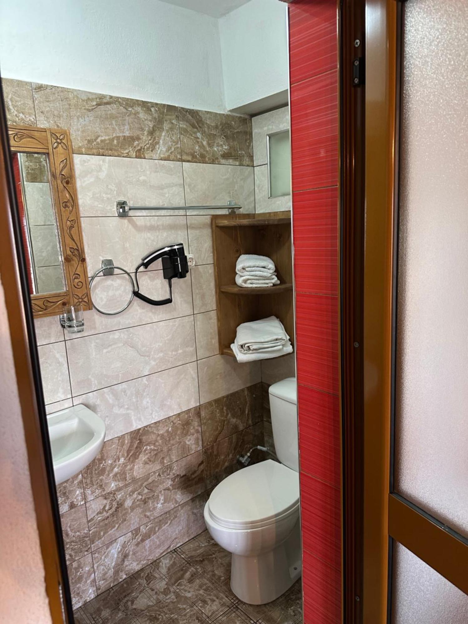 Guesthouse Mele Gjirokastër Екстериор снимка
