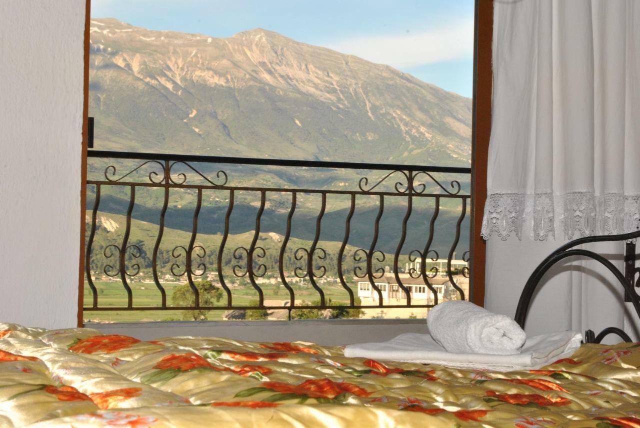 Guesthouse Mele Gjirokastër Екстериор снимка