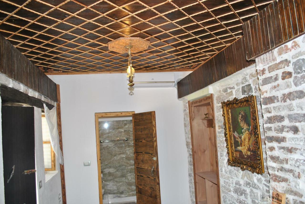 Guesthouse Mele Gjirokastër Екстериор снимка